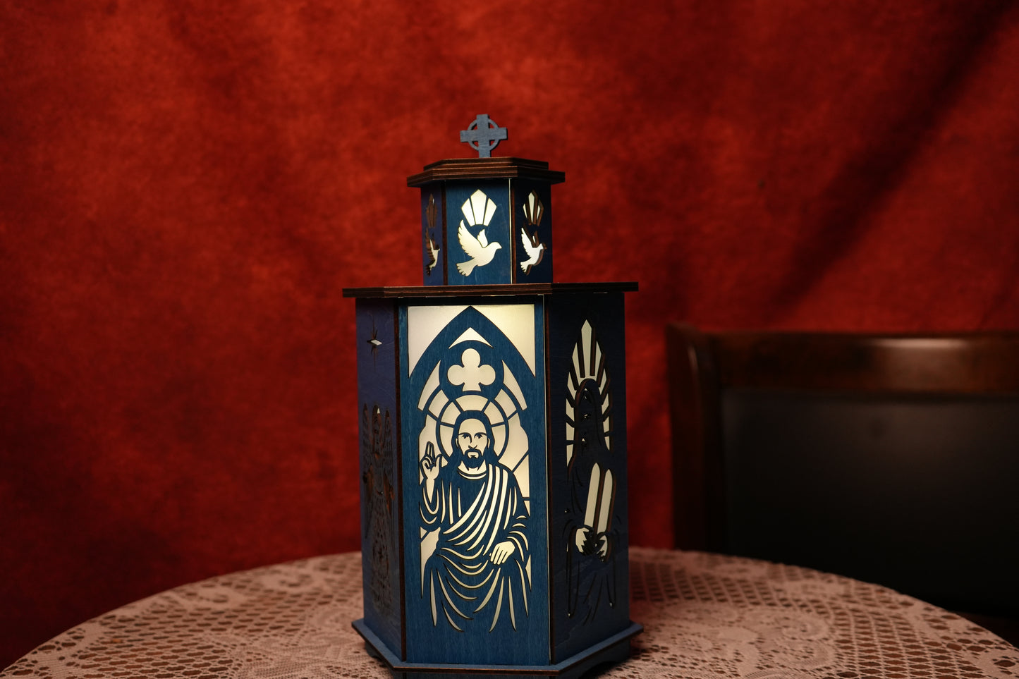 religious decor lantern Jesus